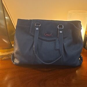 Coach ASHLEY Large Tote Excellent Condition